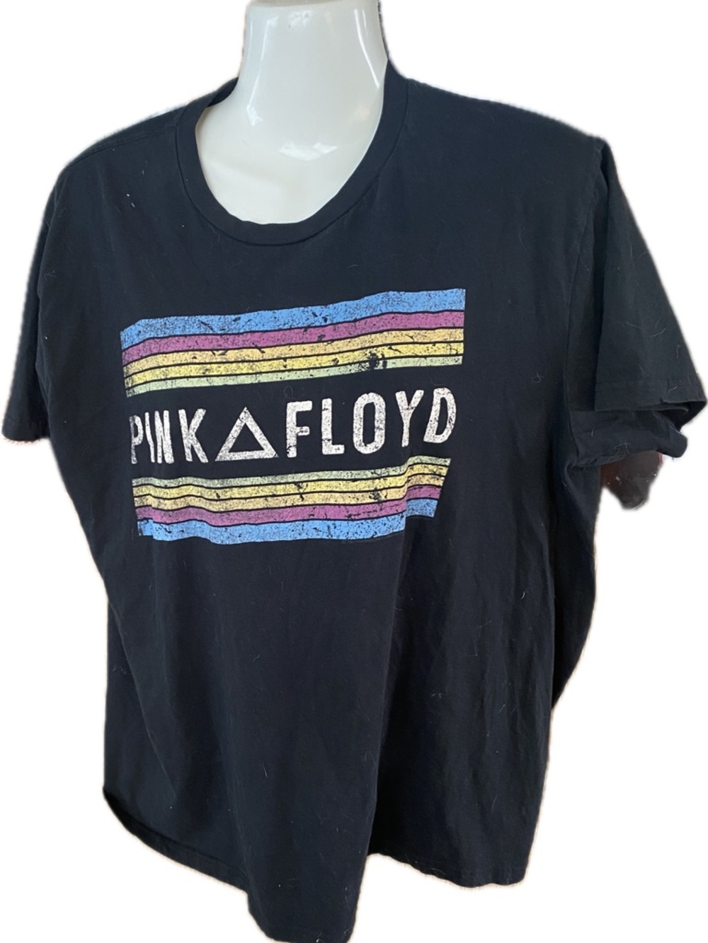 Pink Floyd ladies' large Black Graphic Band Tee - Rainbow Stripe Logo